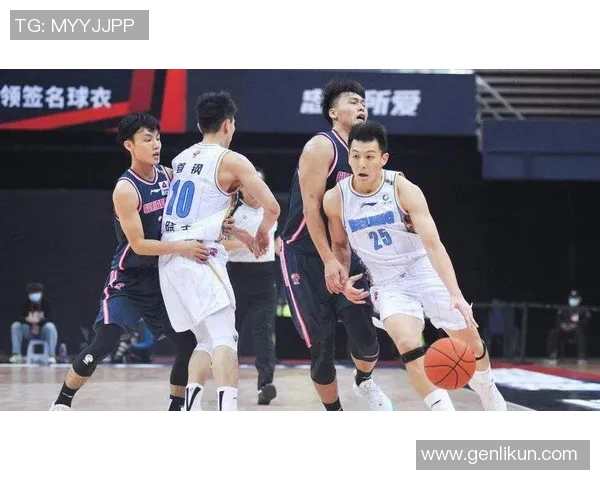 杭州篮球队与深圳篮球队赛后分析实力对比与战术探讨 杭州篮球队与深圳篮球队赛后分析实力对比与战术探讨