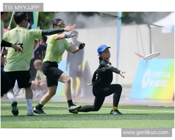 广州飞盘队在飞盘节奏排行榜中荣获第四名展现出强劲实力与团队默契 广州飞盘队在飞盘节奏排行榜中荣获第四名展现出强劲实力与团队默契